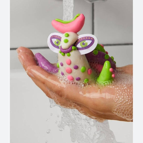 🌟LUSH Albrije Fun RARE DISCONTINUED Bath Playdoh NWT - Picture 2 of 6